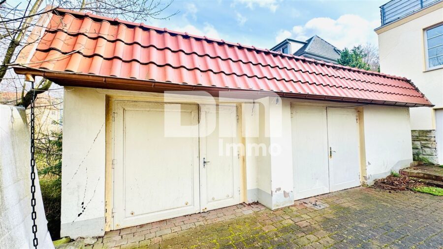 (R)eserviert!Modernisierte 1 bis 2 Familien Stadtvilla mit Maisonettewohnung in Traumlage - Garagen